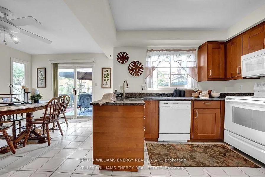 Photo 11 of 280 Thornton Road N, Oshawa, McLaughlin — HOMEH