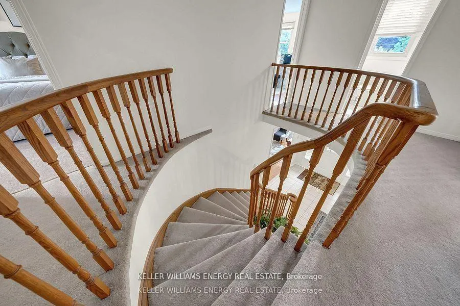 Photo 14 of 280 Thornton Road N, Oshawa, McLaughlin — HOMEH
