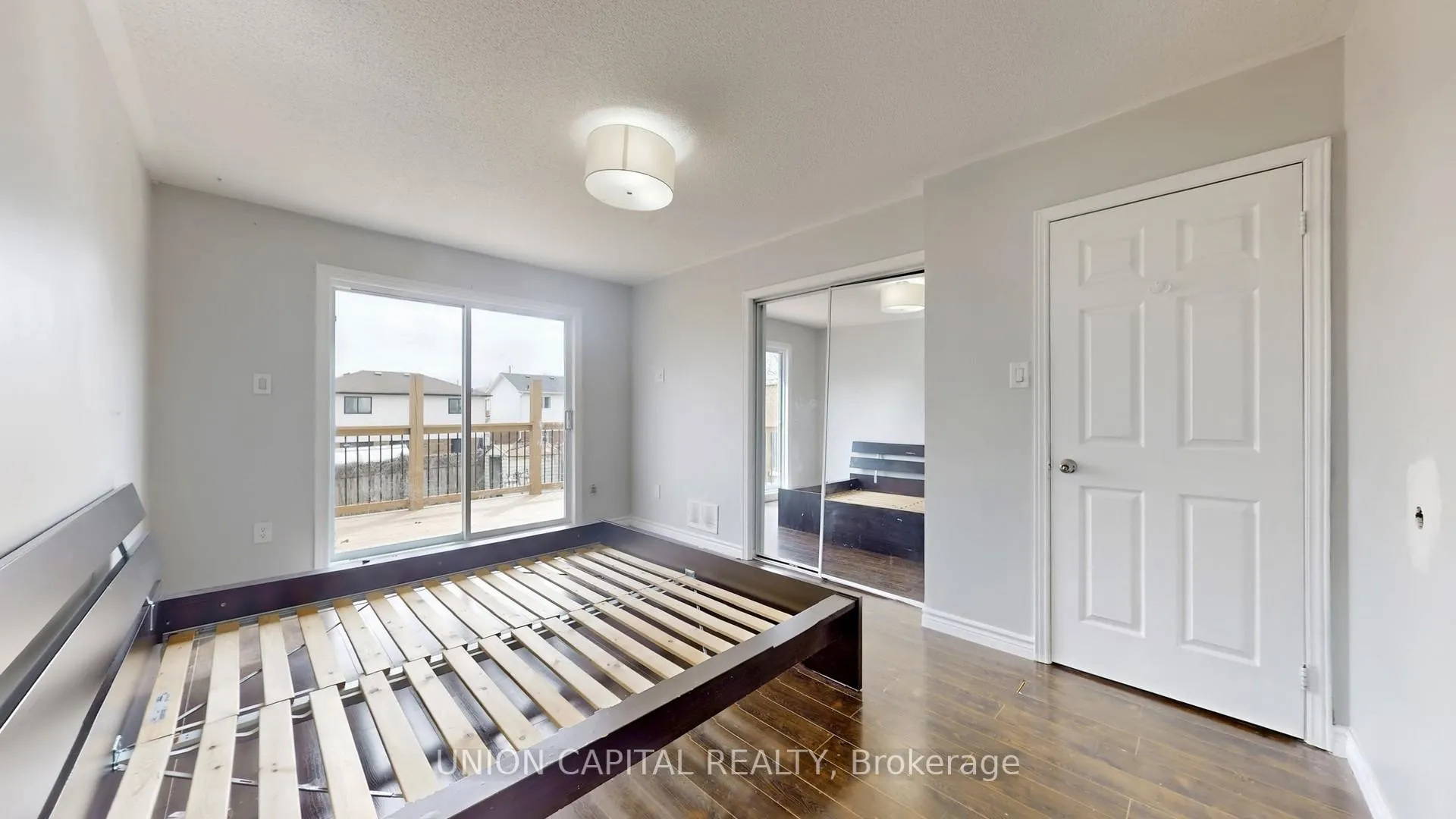 Photo 8 of 9 Fenwick Avenue, Clarington, Bowmanville — HOMEH