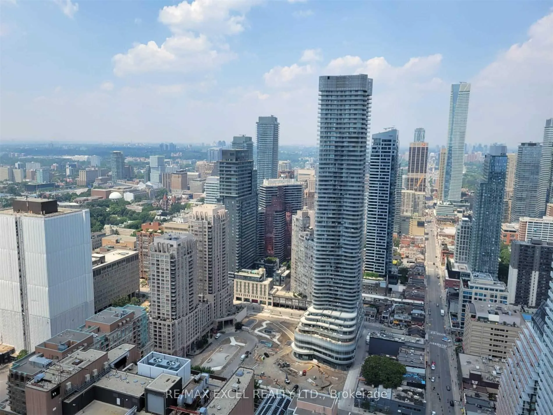 Photo 9 of Unit 5405, 7 Grenville Street, Toronto, Bay Street Corridor — HOMEH