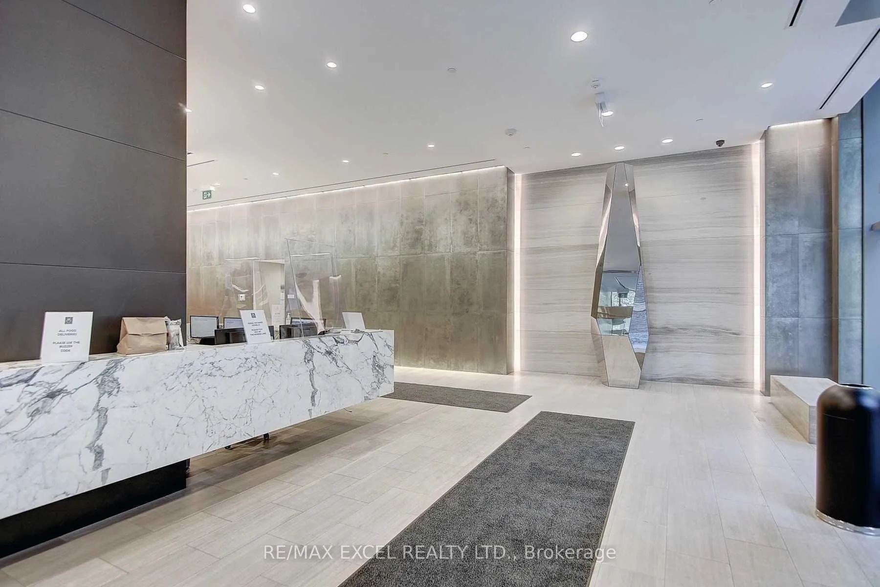 Photo 11 of Unit 5405, 7 Grenville Street, Toronto, Bay Street Corridor — HOMEH