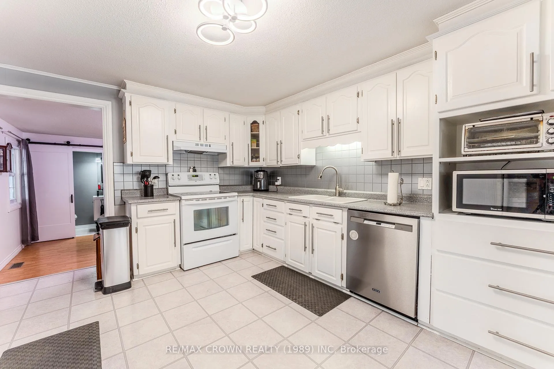 Photo 8 of 281 Arthur Street, West Nipissing, Sturgeon Falls — HOMEH