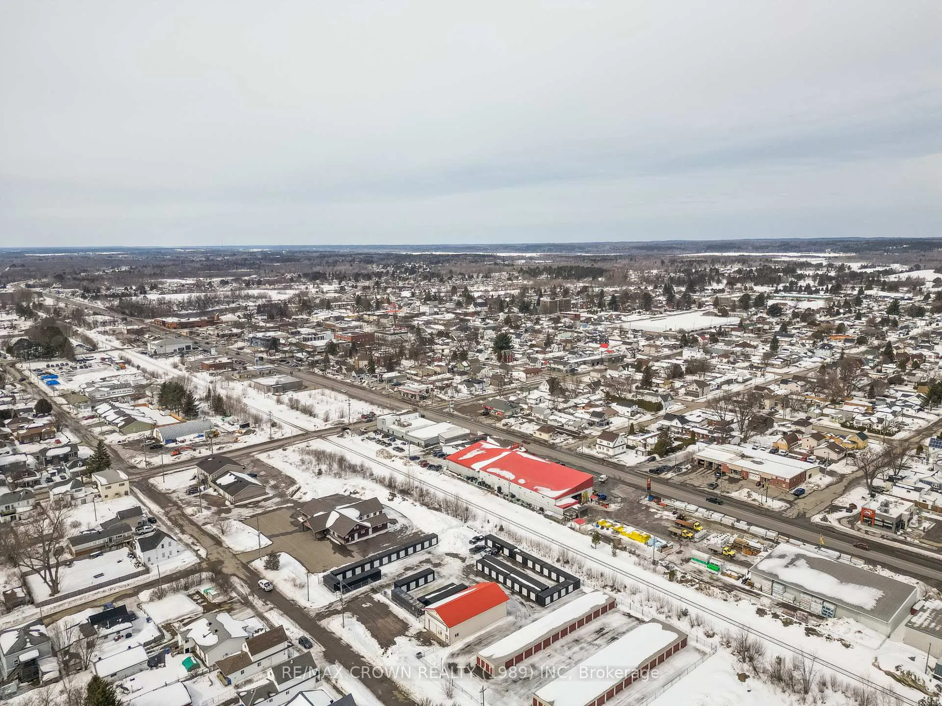 Photo 34 of 281 Arthur Street, West Nipissing, Sturgeon Falls — HOMEH