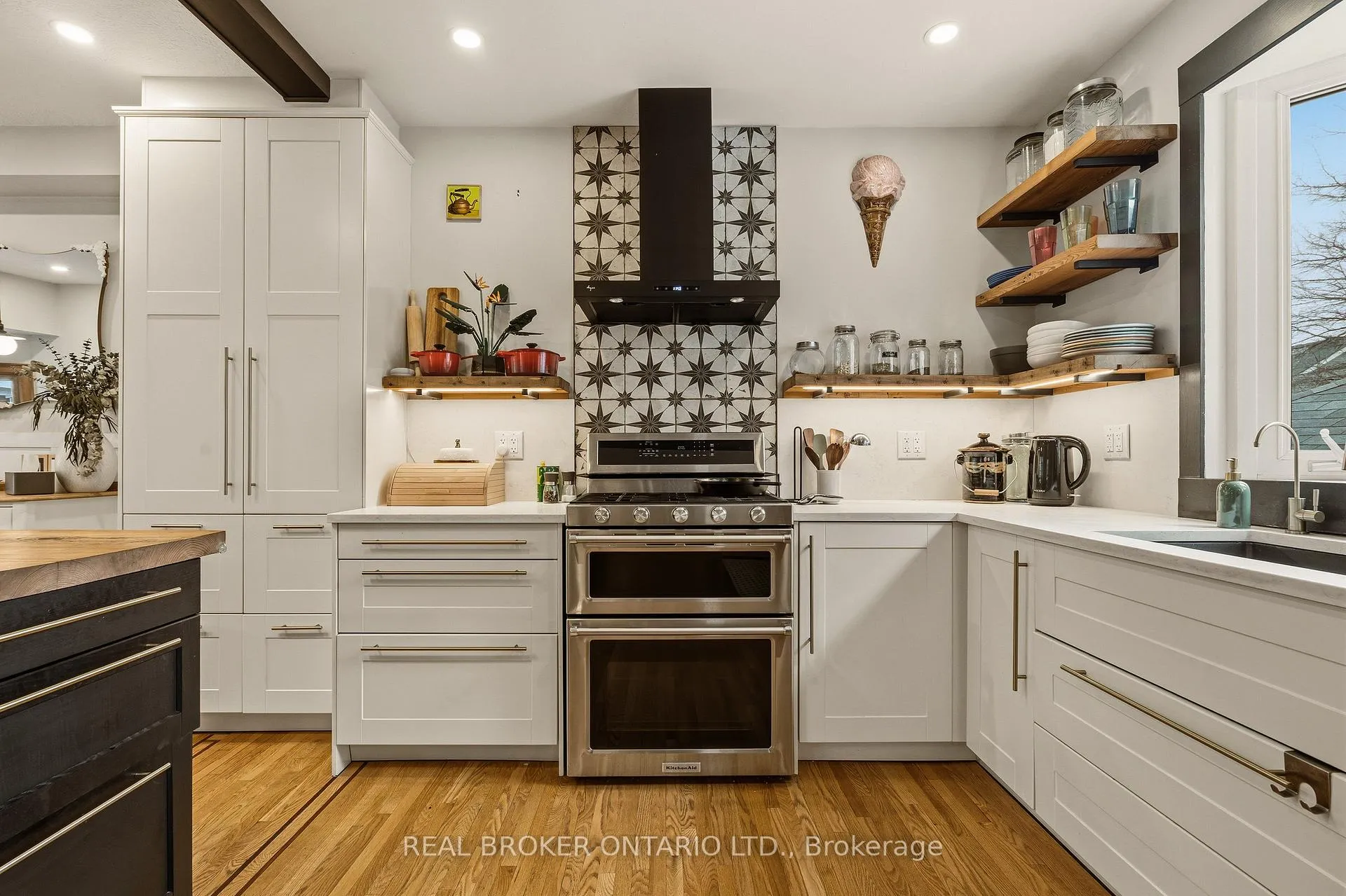 Photo 9 of 43 Balsam Avenue S, Hamilton, St. Clair — HOMEH