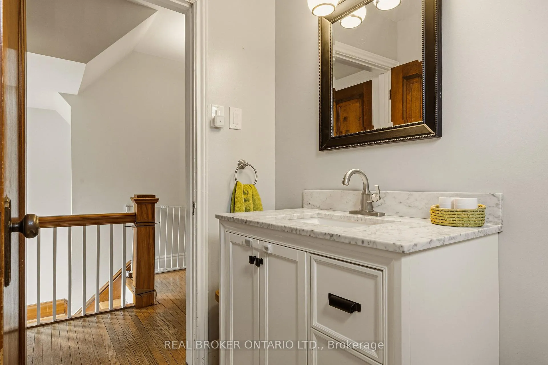 Photo 26 of 43 Balsam Avenue S, Hamilton, St. Clair — HOMEH