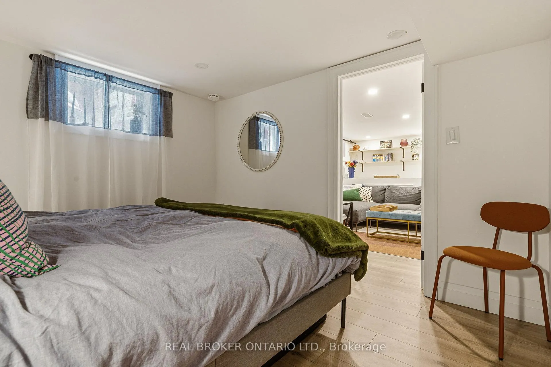Photo 35 of 43 Balsam Avenue S, Hamilton, St. Clair — HOMEH