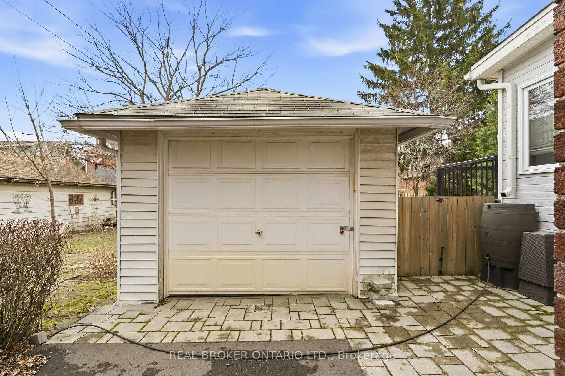 Photo 38 of 43 Balsam Avenue S, Hamilton, St. Clair — HOMEH