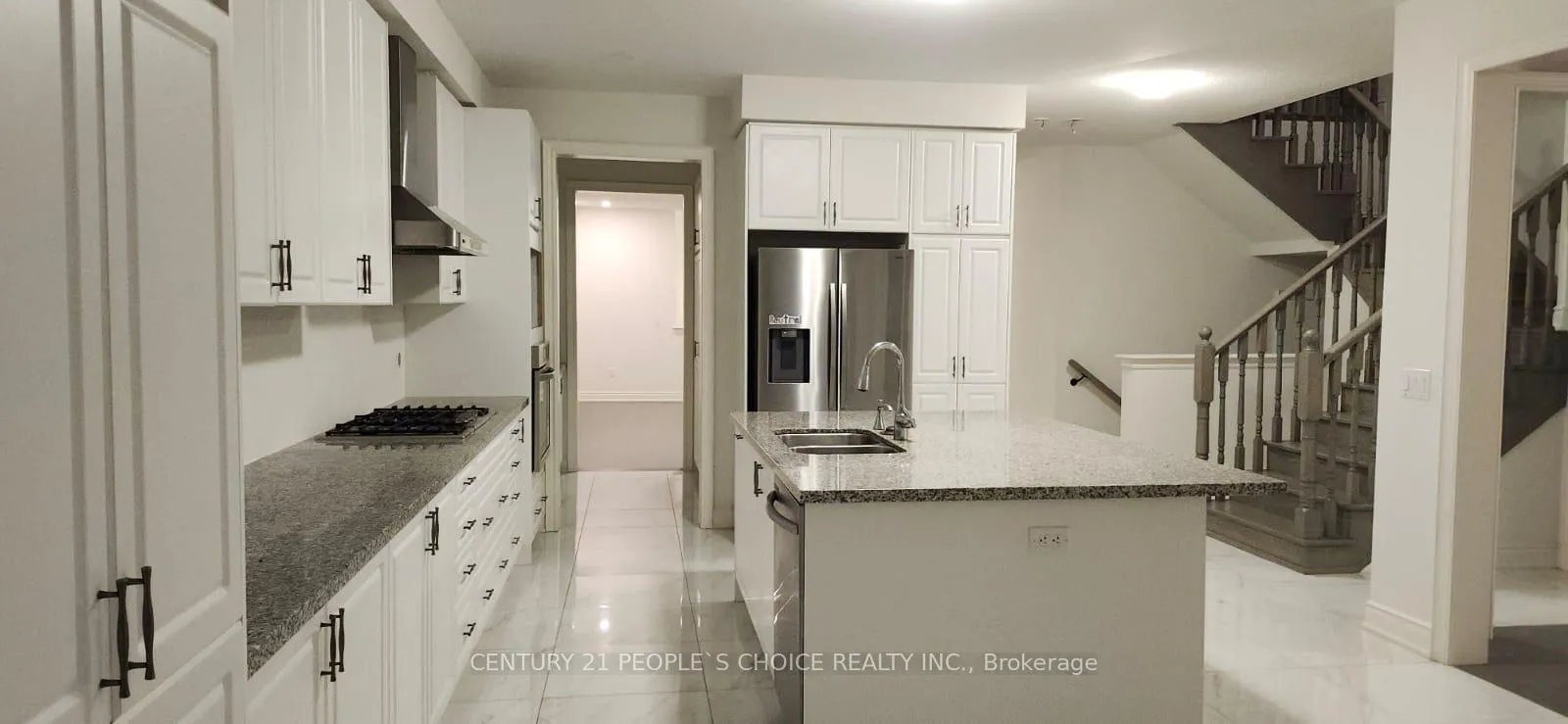 Photo 3 of 30 Cattail Crescent N, Hamilton, Waterdown — HOMEH