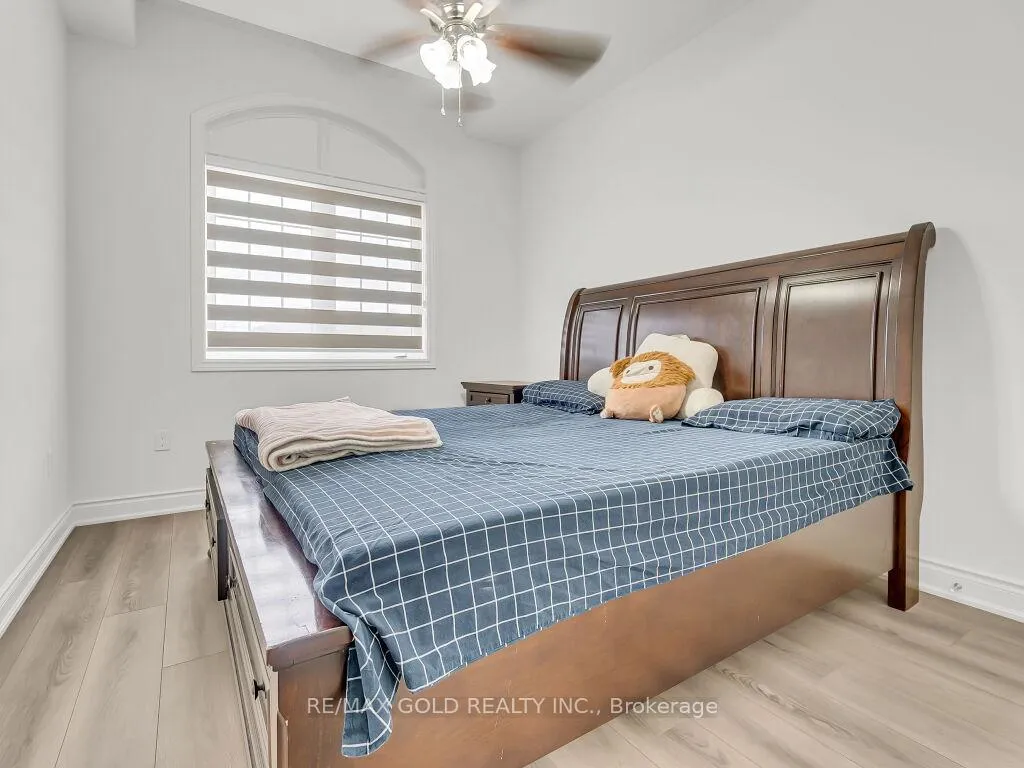 Photo 26 of 63 Bloomfield Crescent, Cambridge — HOMEH