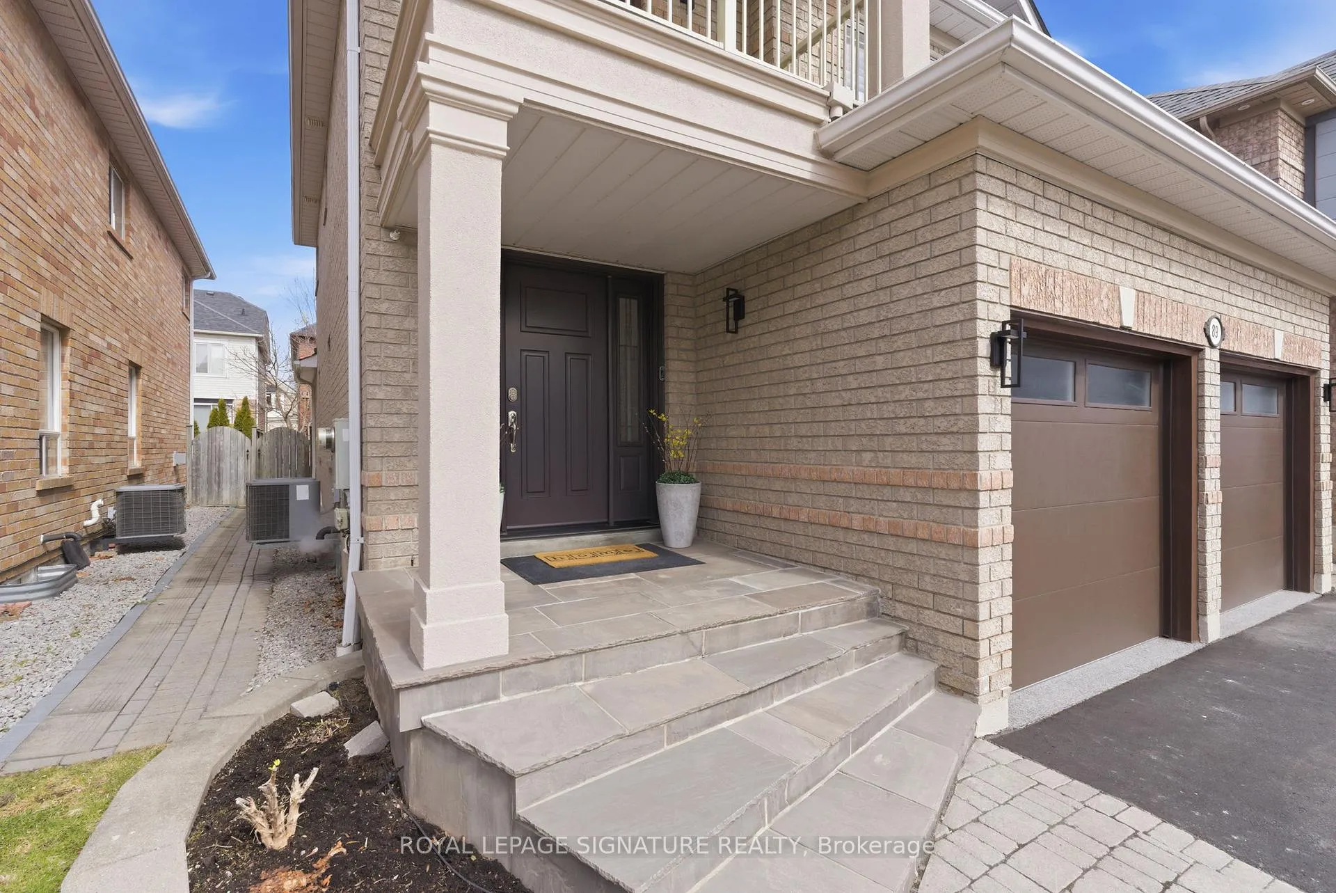 Photo 2 of 89 Harty Crescent, Ajax, Northwest Ajax — HOMEH