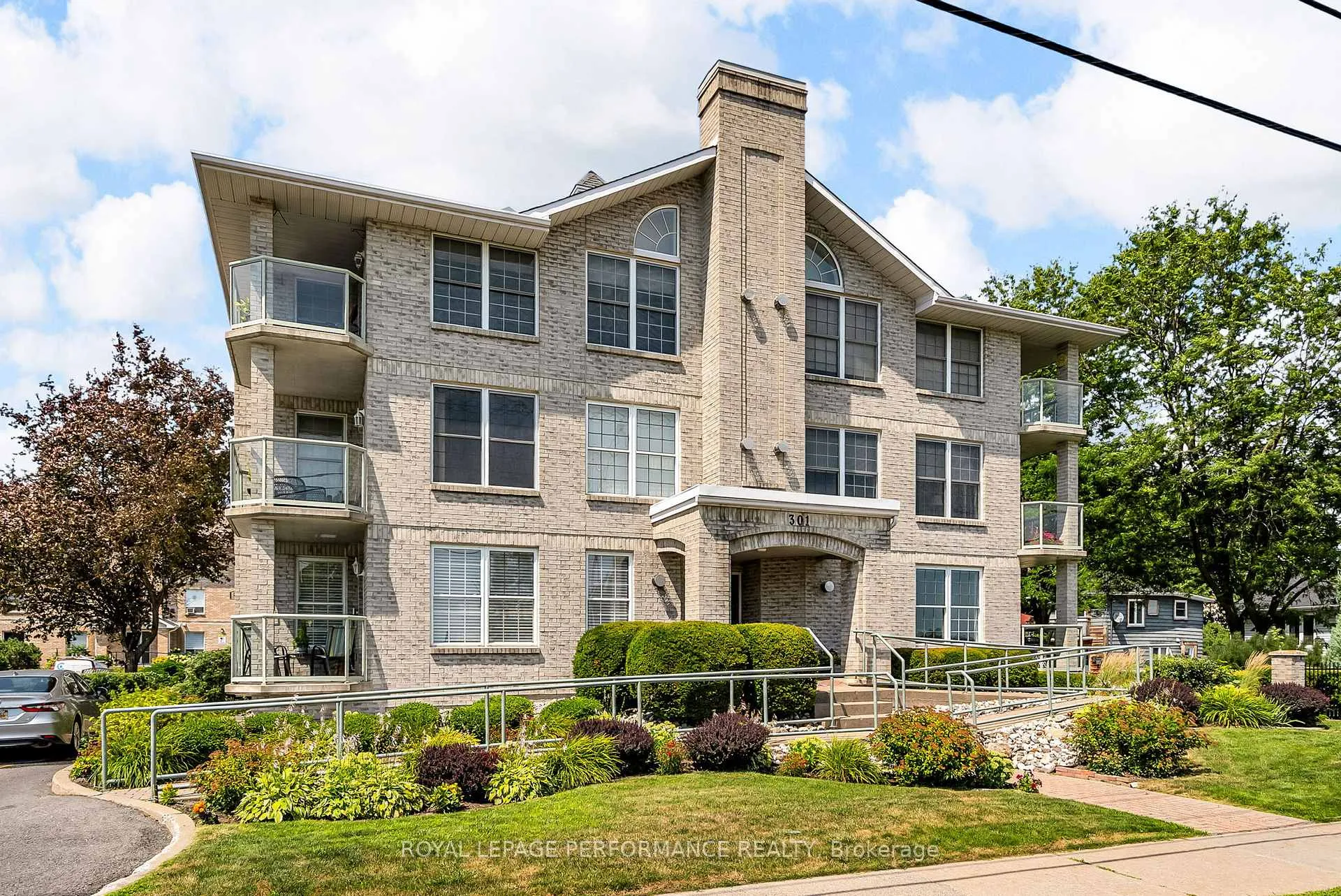Photo 1 of Unit 104, 301 Water Street W, Cornwall — HOMEH
