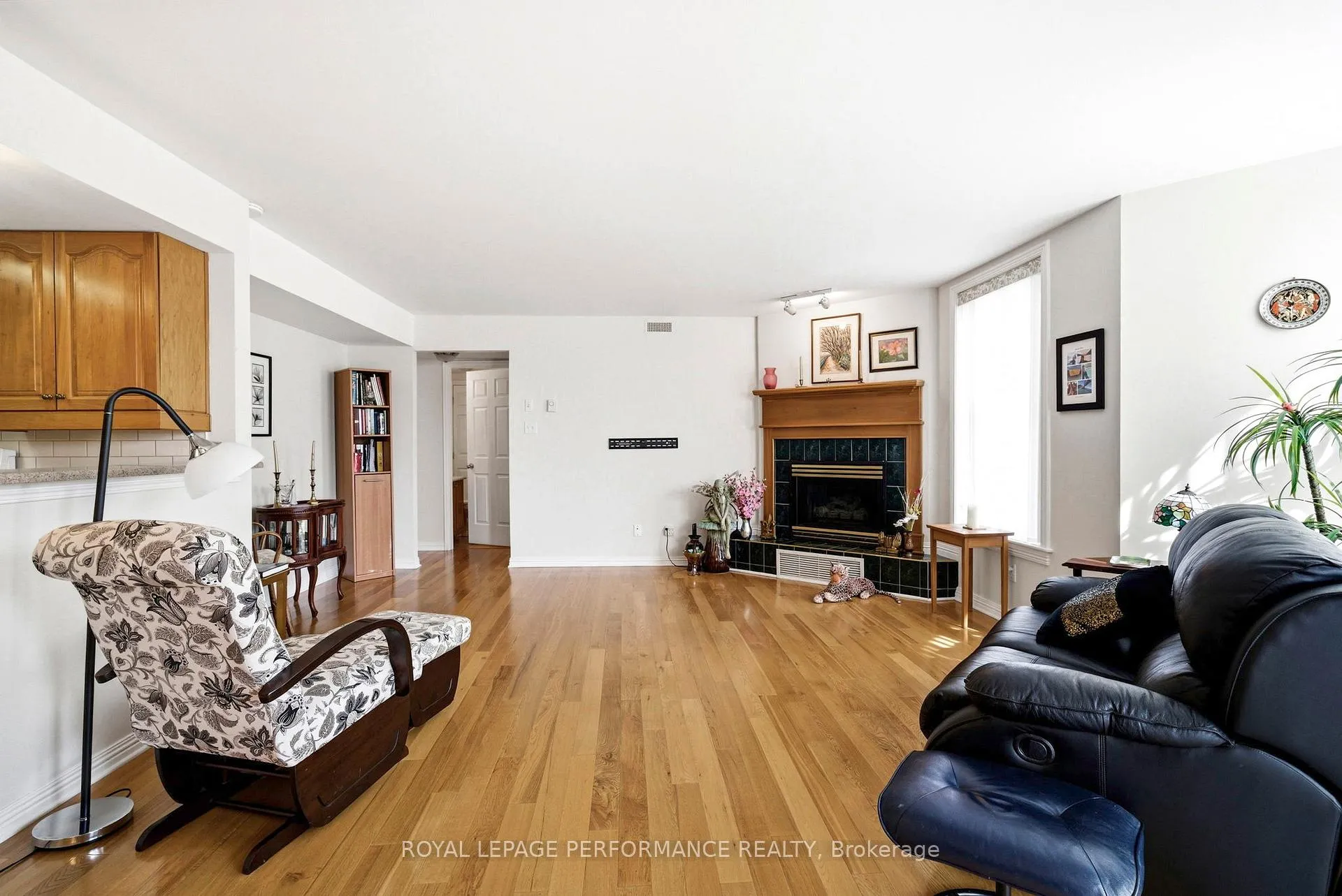 Photo 11 of Unit 104, 301 Water Street W, Cornwall — HOMEH