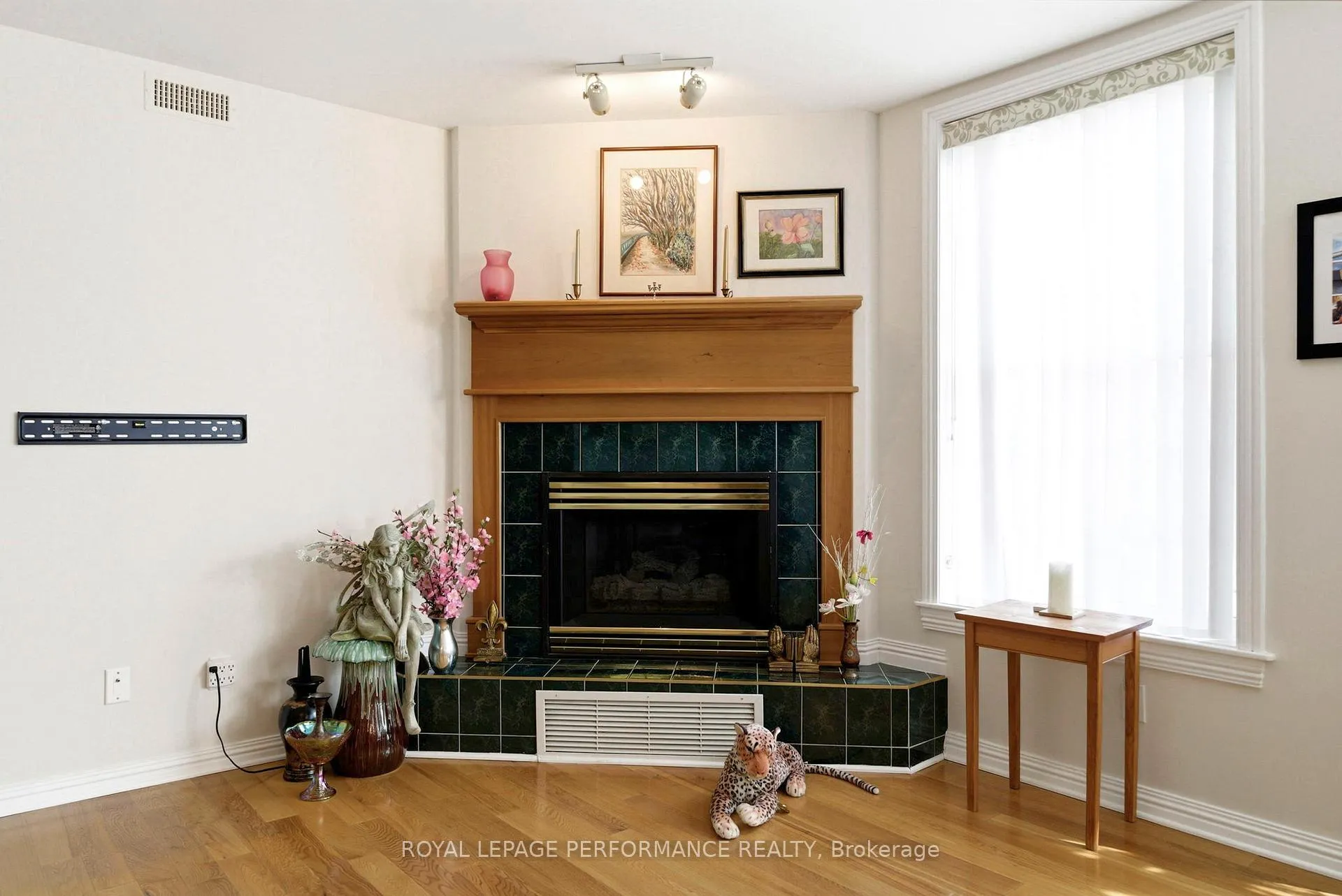 Photo 14 of Unit 104, 301 Water Street W, Cornwall — HOMEH