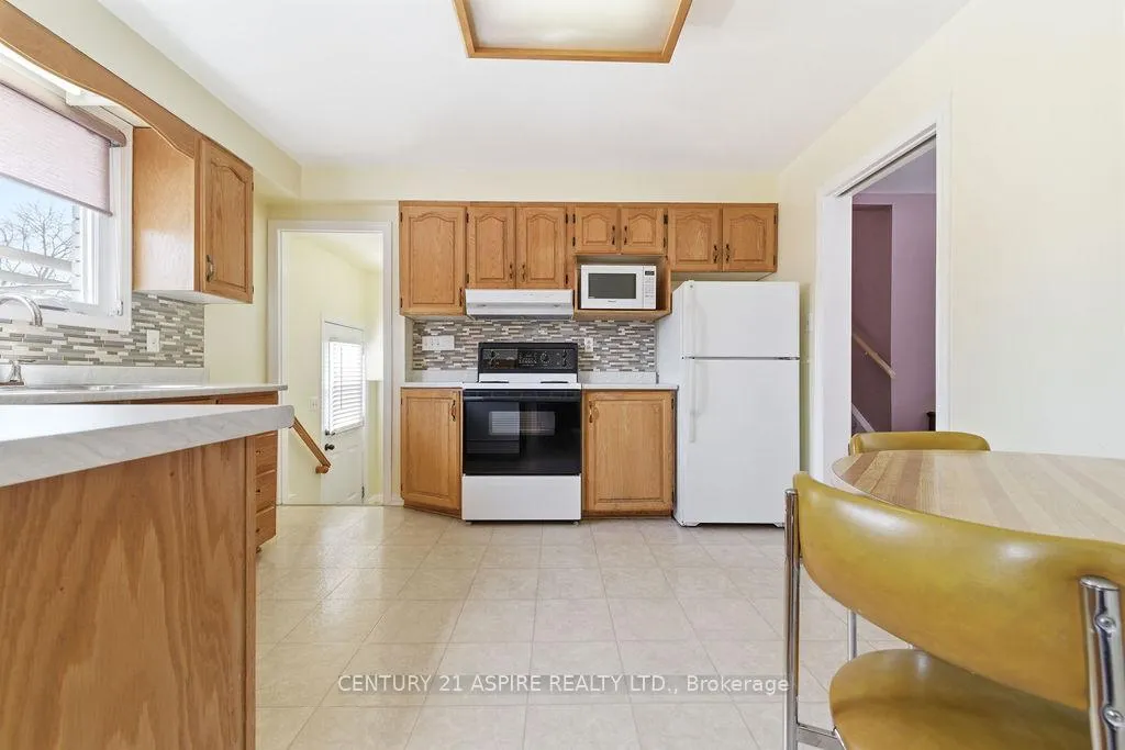 Photo 22 of 631 Birch Street, Petawawa — HOMEH