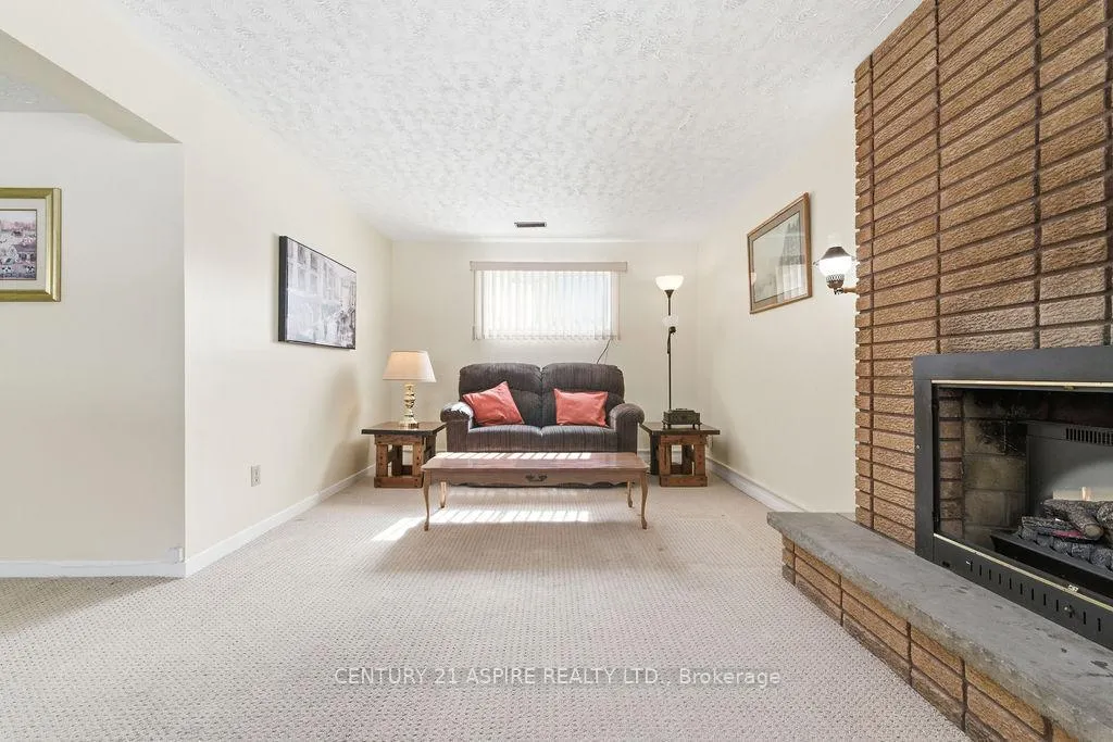 Photo 38 of 631 Birch Street, Petawawa — HOMEH