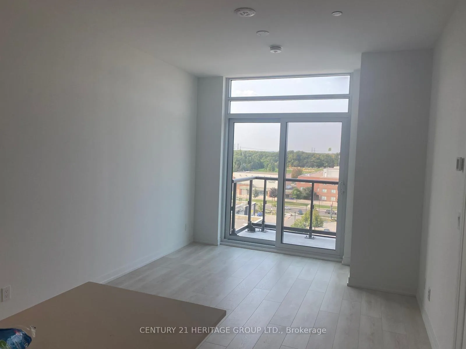 Photo 13 of Unit 803, 8 Beverley Glen Boulevard, Vaughan, Beverley Glen — HOMEH