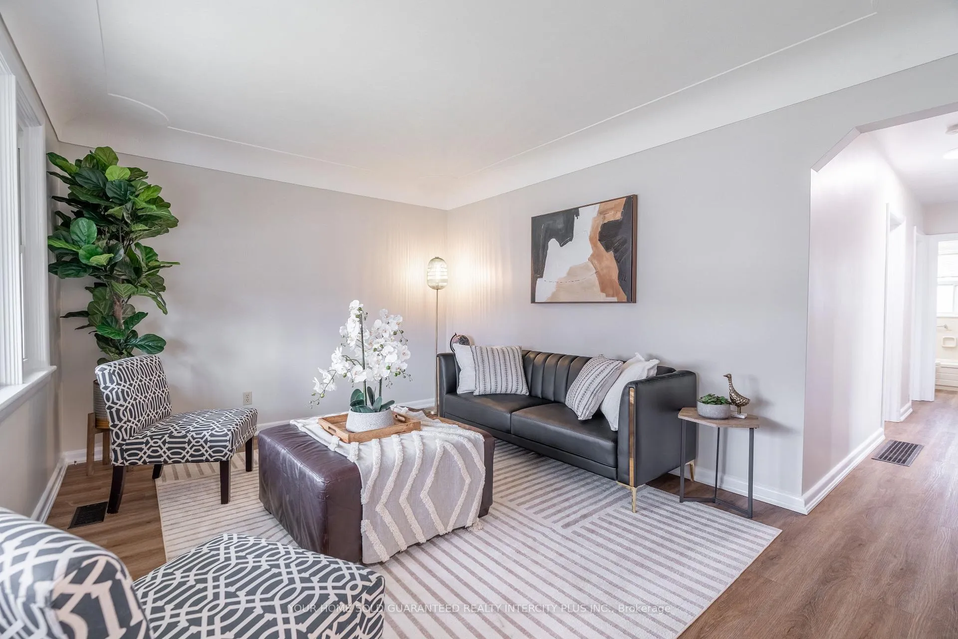 Photo 4 of 65 David Avenue, Hamilton, Hill Park — HOMEH