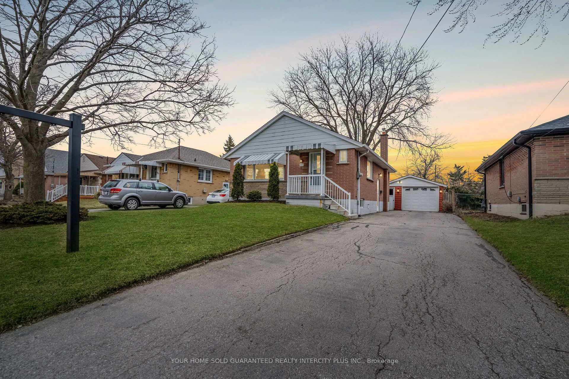 Photo 1 of 65 David Avenue, Hamilton, Hill Park — HOMEH