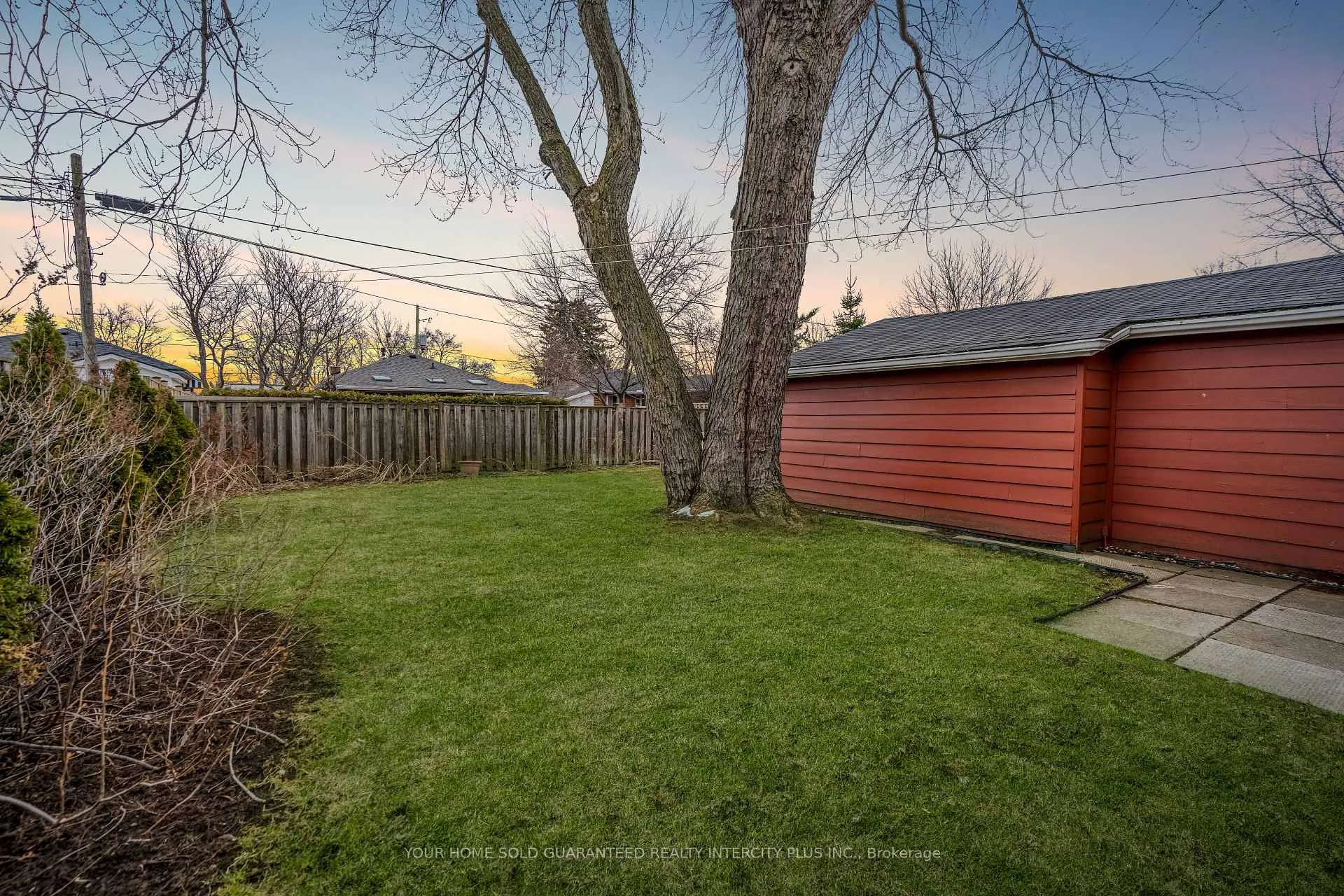 Photo 14 of 65 David Avenue, Hamilton, Hill Park — HOMEH