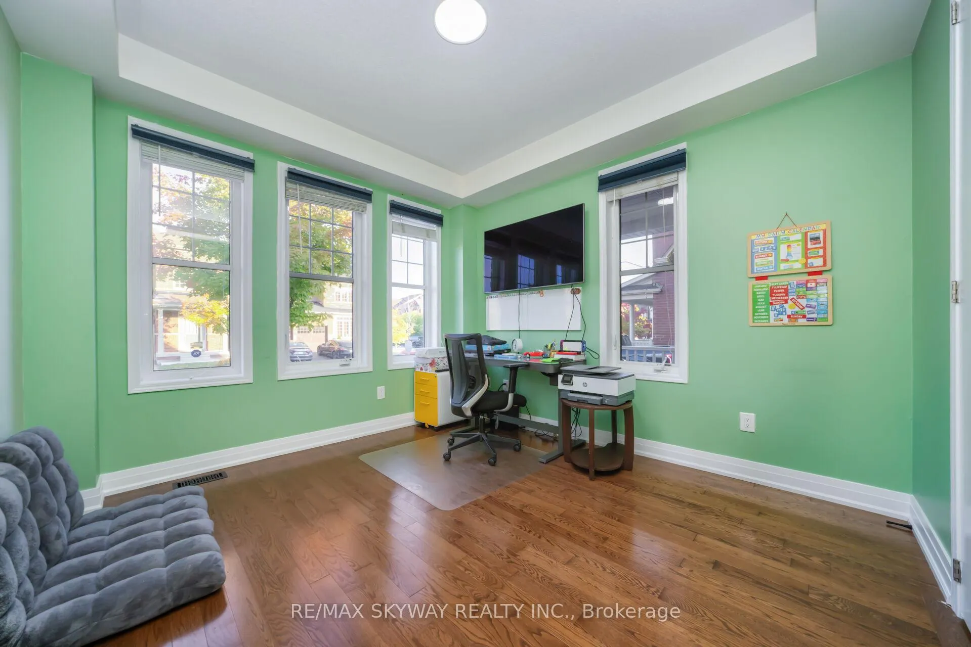 Photo 9 of 90 Aylesbury Drive, Brampton, Northwest Brampton — HOMEH