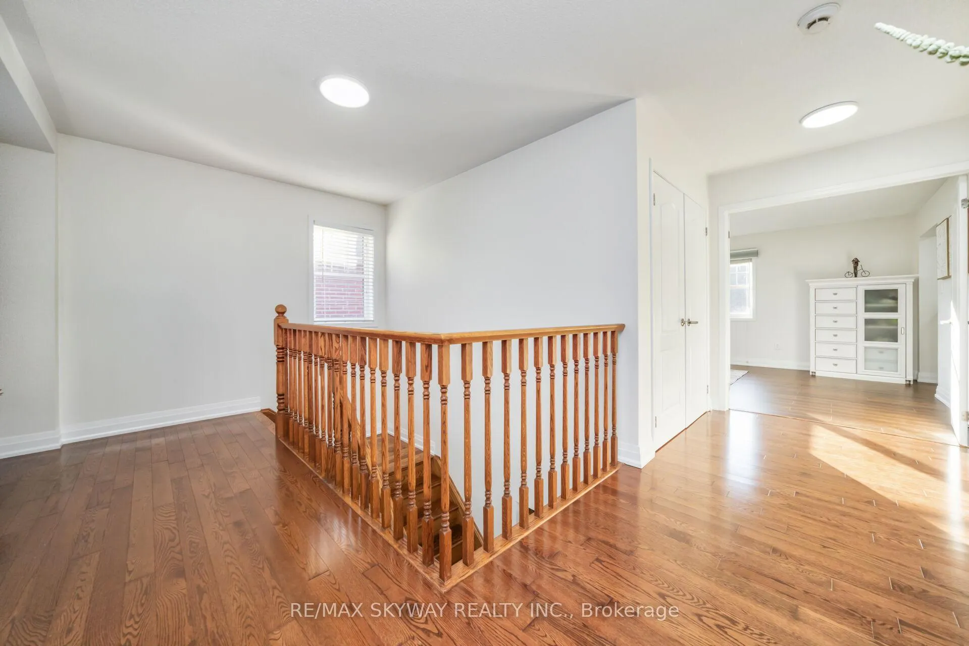 Photo 20 of 90 Aylesbury Drive, Brampton, Northwest Brampton — HOMEH