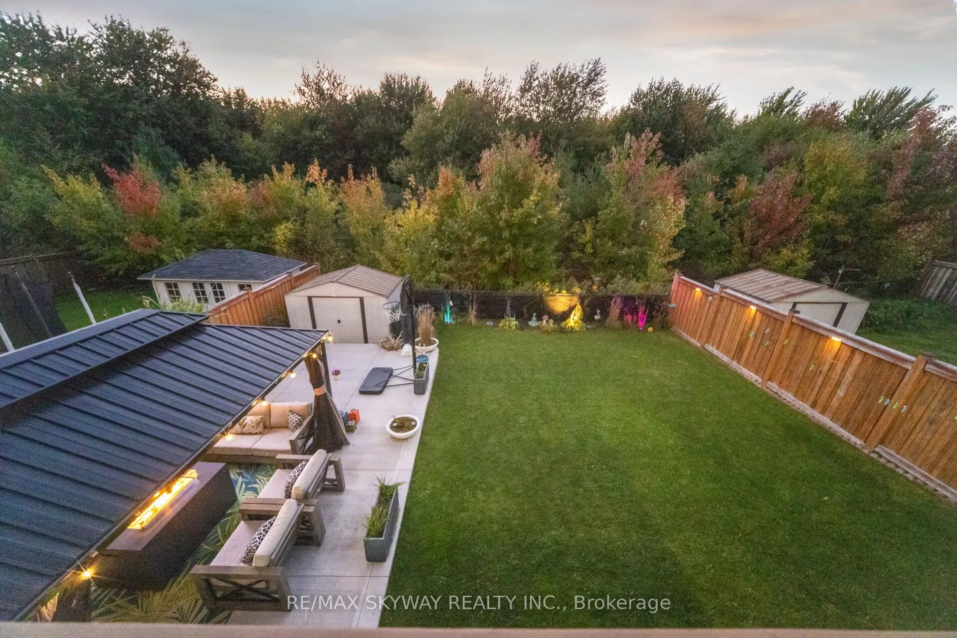 Photo 37 of 90 Aylesbury Drive, Brampton, Northwest Brampton — HOMEH