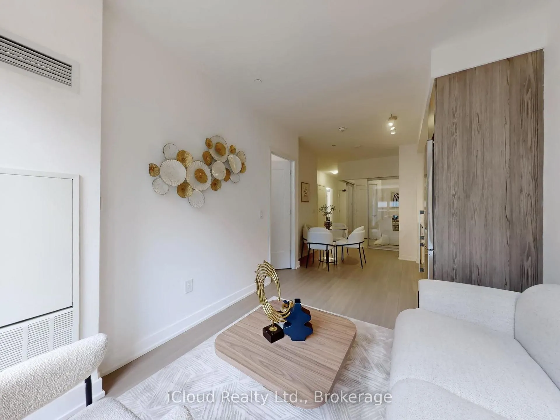 Photo 9 of Unit 440, 60 princess Street, Toronto, Waterfront Communities — HOMEH
