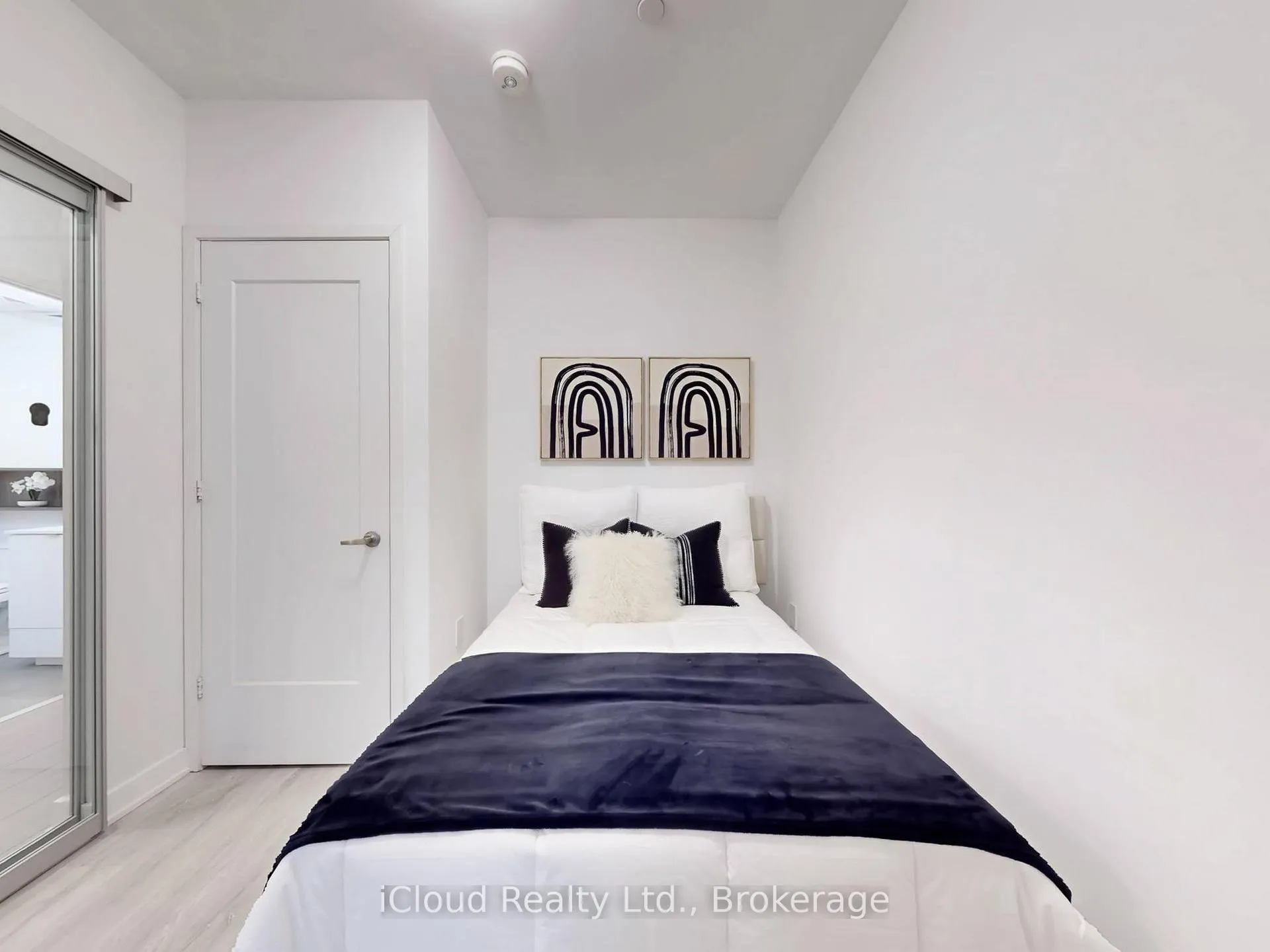 Photo 29 of Unit 440, 60 princess Street, Toronto, Waterfront Communities — HOMEH