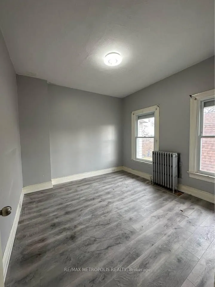 Photo 6 of Unit 2, 22 Haynes Avenue, St. Catharines, E. Chester — HOMEH
