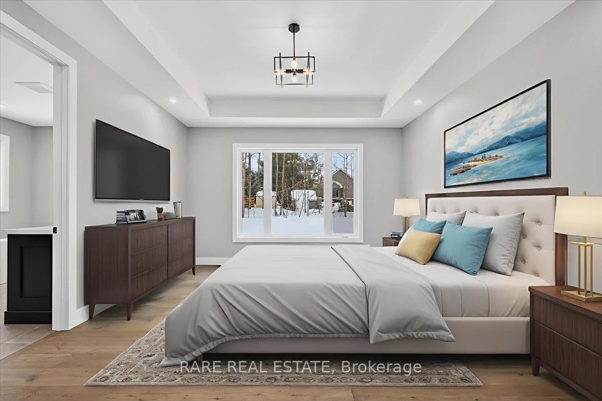 Photo 24 of 32 Alpine Way, Oro-Medonte, Horseshoe Valley — HOMEH