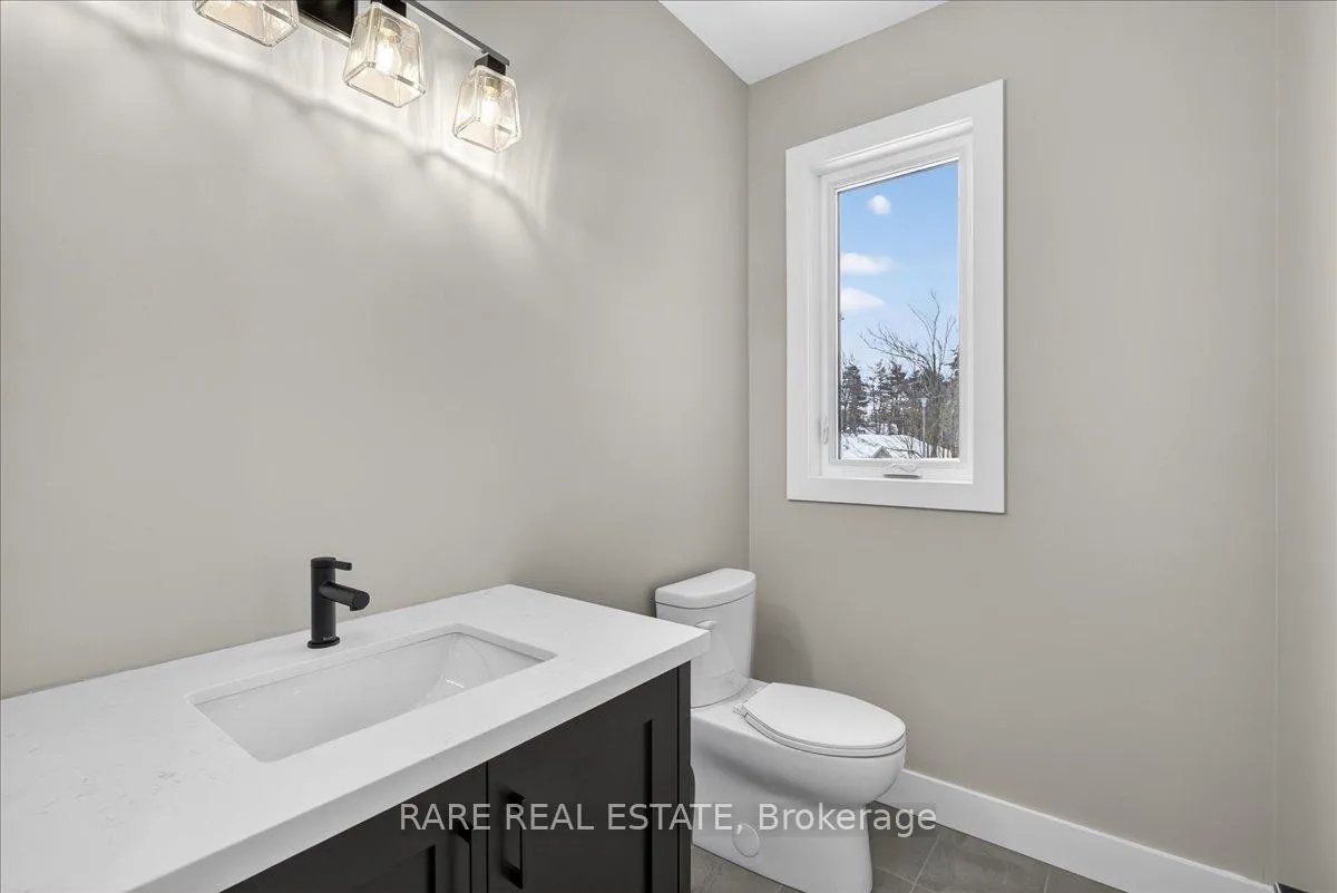 Photo 28 of 32 Alpine Way, Oro-Medonte, Horseshoe Valley — HOMEH
