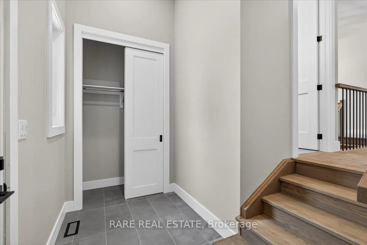Photo 29 of 32 Alpine Way, Oro-Medonte, Horseshoe Valley — HOMEH