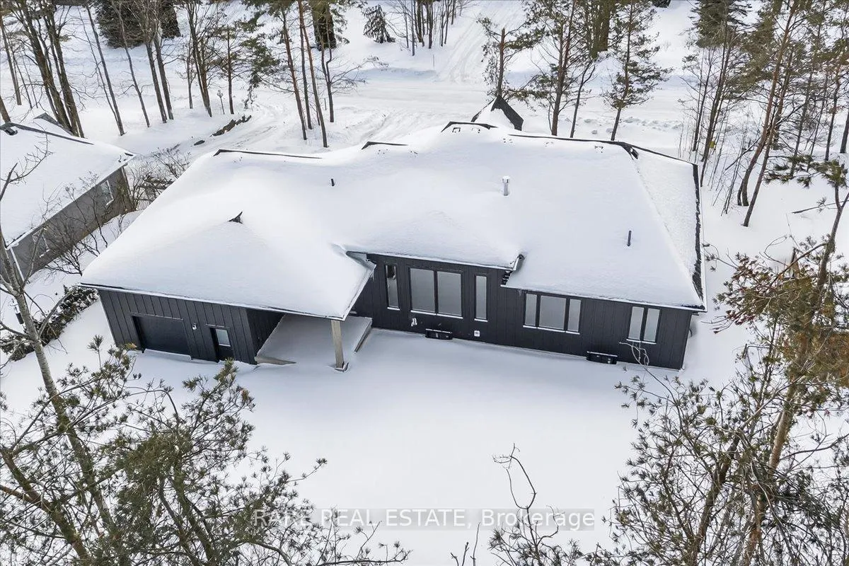 Photo 37 of 32 Alpine Way, Oro-Medonte, Horseshoe Valley — HOMEH