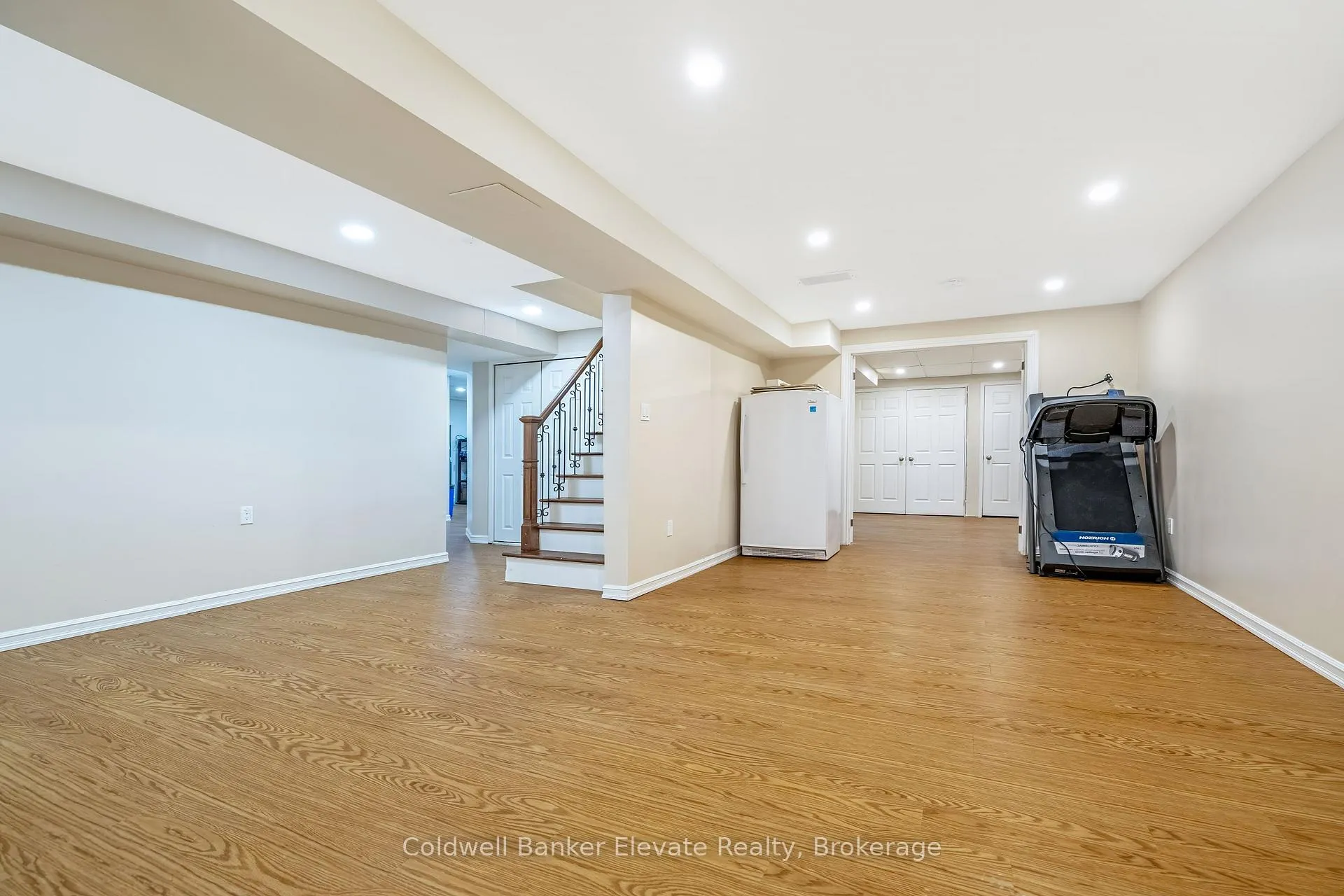 Photo 40 of 18 Handorf Drive, Cambridge — HOMEH