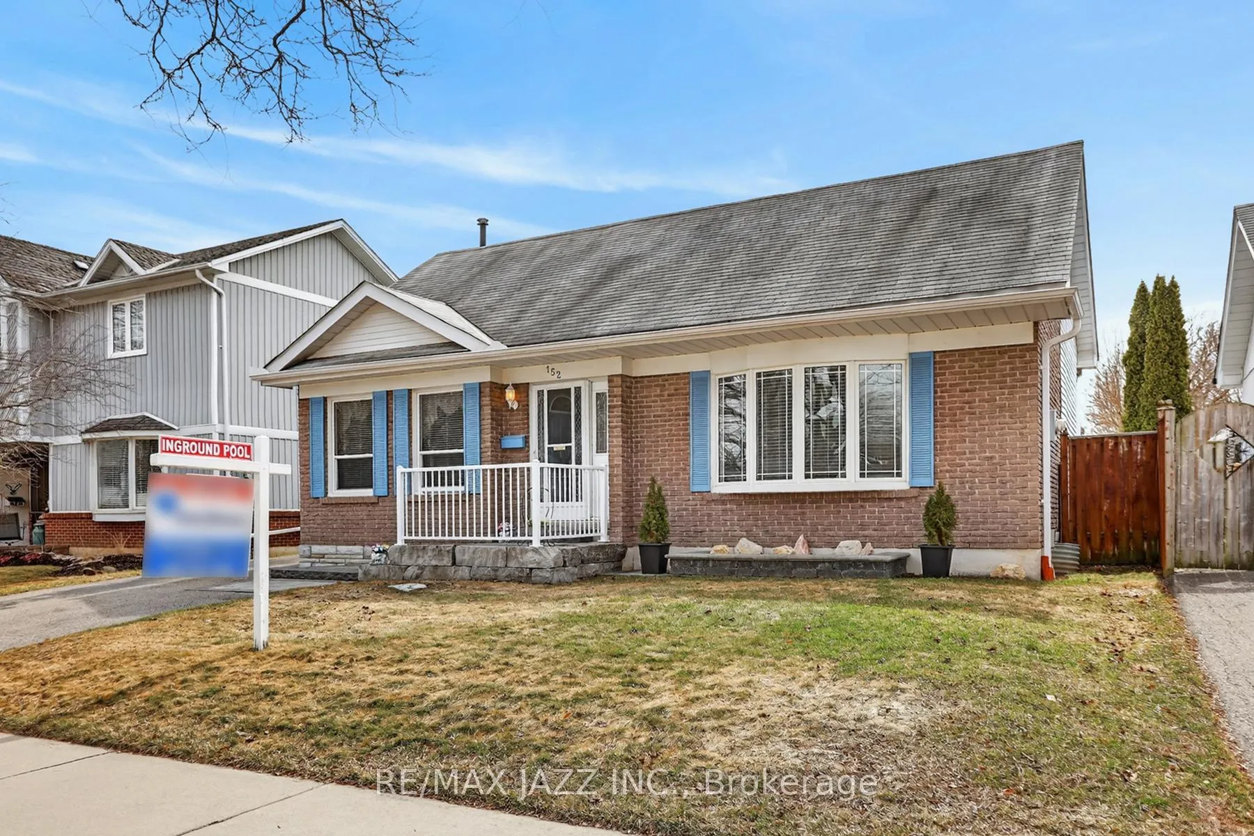 Photo 2 of 152 Guthrie Crescent, Whitby, Lynde Creek — HOMEH
