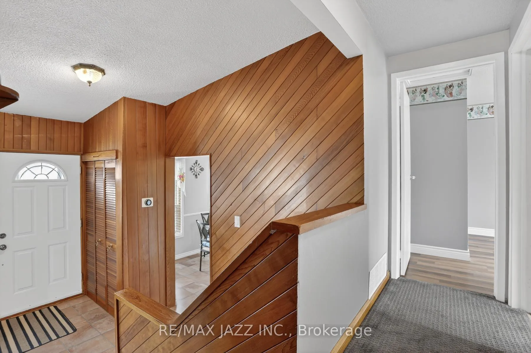 Photo 10 of 152 Guthrie Crescent, Whitby, Lynde Creek — HOMEH