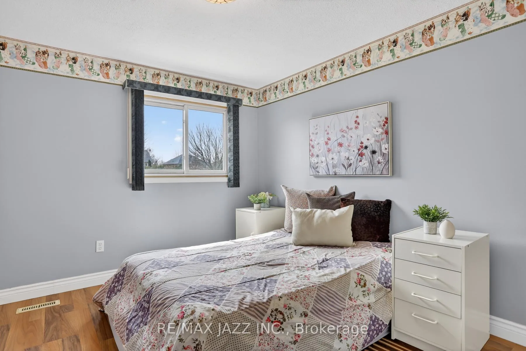 Photo 15 of 152 Guthrie Crescent, Whitby, Lynde Creek — HOMEH
