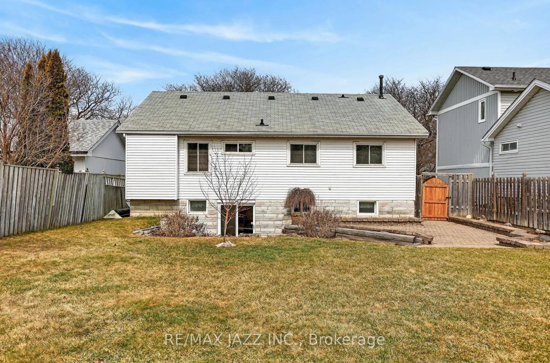 Photo 37 of 152 Guthrie Crescent, Whitby, Lynde Creek — HOMEH
