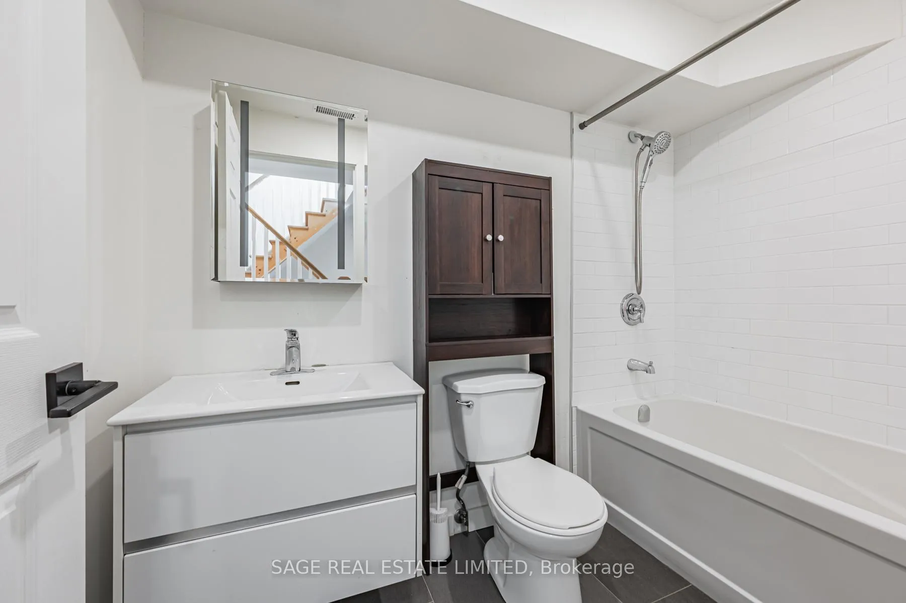 Photo 17 of Unit 3, 14 Cross Street, Hamilton, Dundas — HOMEH