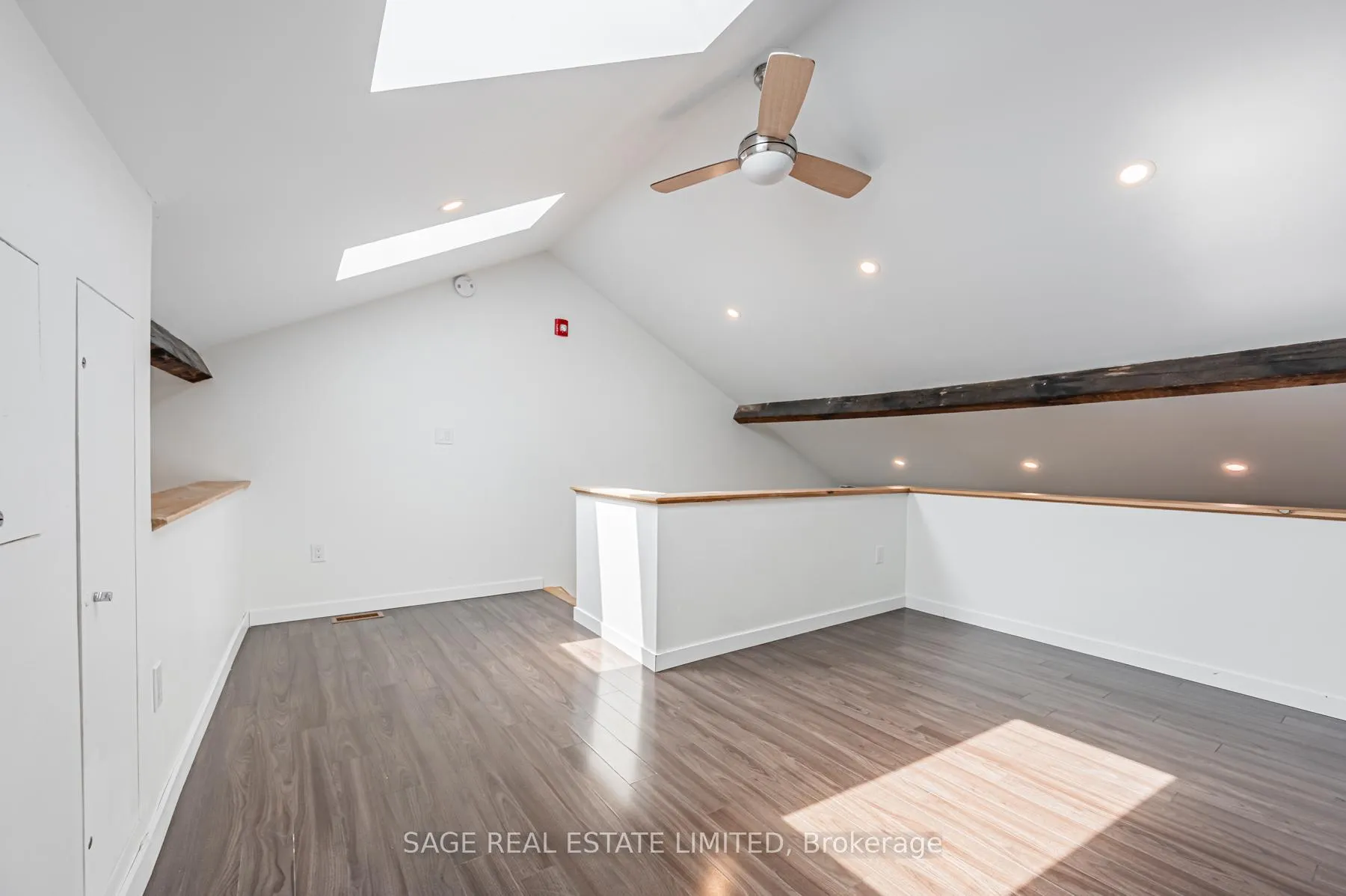 Photo 21 of Unit 3, 14 Cross Street, Hamilton, Dundas — HOMEH