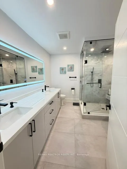 Photo 12 of Unit Main, 35 Hammond Drive, Aurora, Aurora Heights — HOMEH