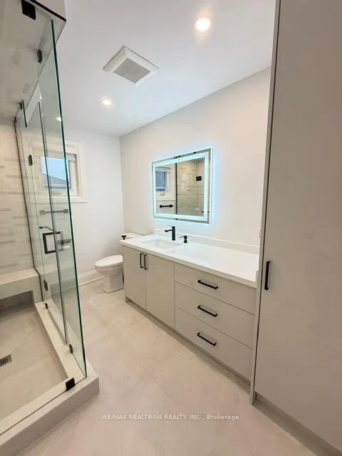 Photo 14 of Unit Main, 35 Hammond Drive, Aurora, Aurora Heights — HOMEH