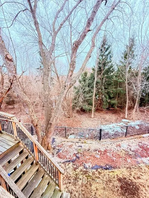 Photo 21 of Unit Main, 35 Hammond Drive, Aurora, Aurora Heights — HOMEH