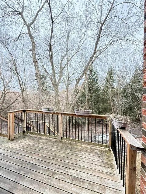 Photo 23 of Unit Main, 35 Hammond Drive, Aurora, Aurora Heights — HOMEH