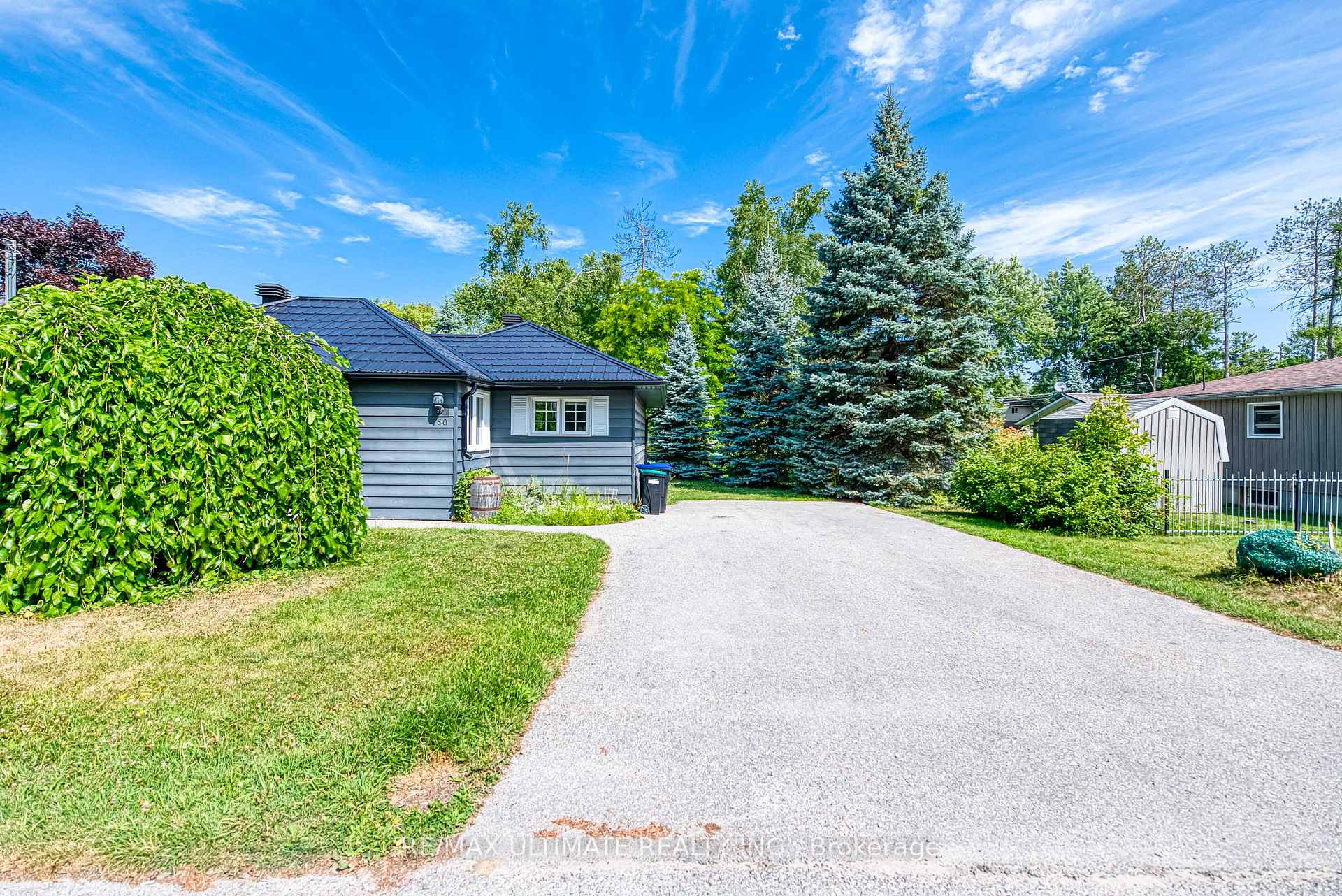 Photo 3 of 760 Florence Road, Innisfil, Alcona — HOMEH
