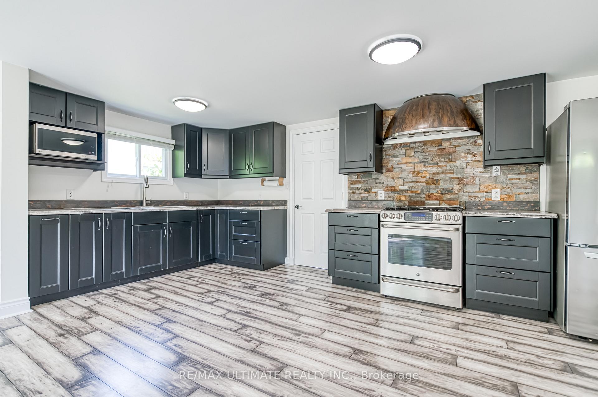 Photo 10 of 760 Florence Road, Innisfil, Alcona — HOMEH