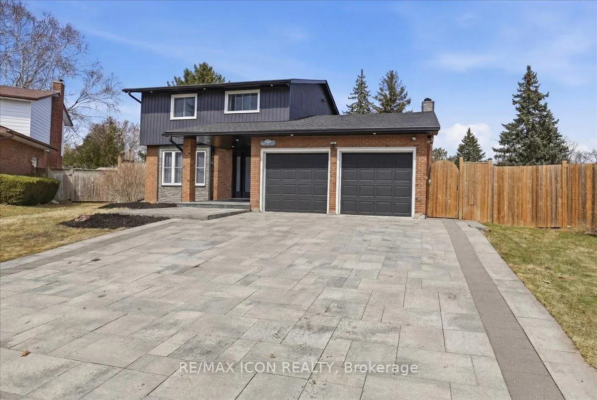 Photo 2 of 112 White Oak Place, Waterloo — HOMEH