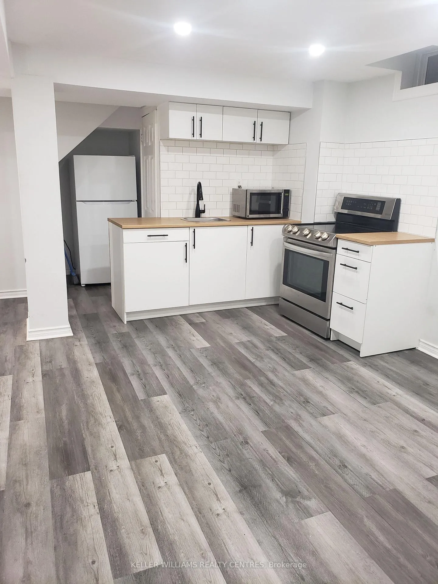 Photo 1 of 59 Weymouth Road, Barrie, Georgian Drive — HOMEH