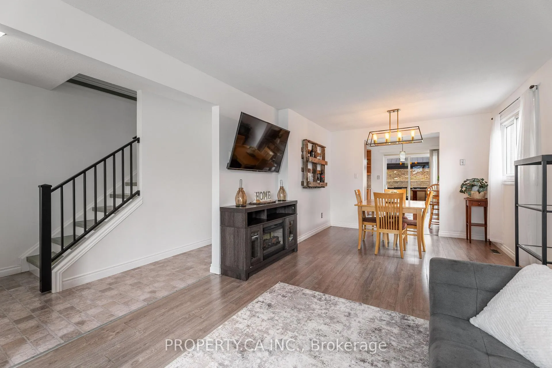 Photo 5 of 81 Stirling Macgregor Drive, Cambridge — HOMEH