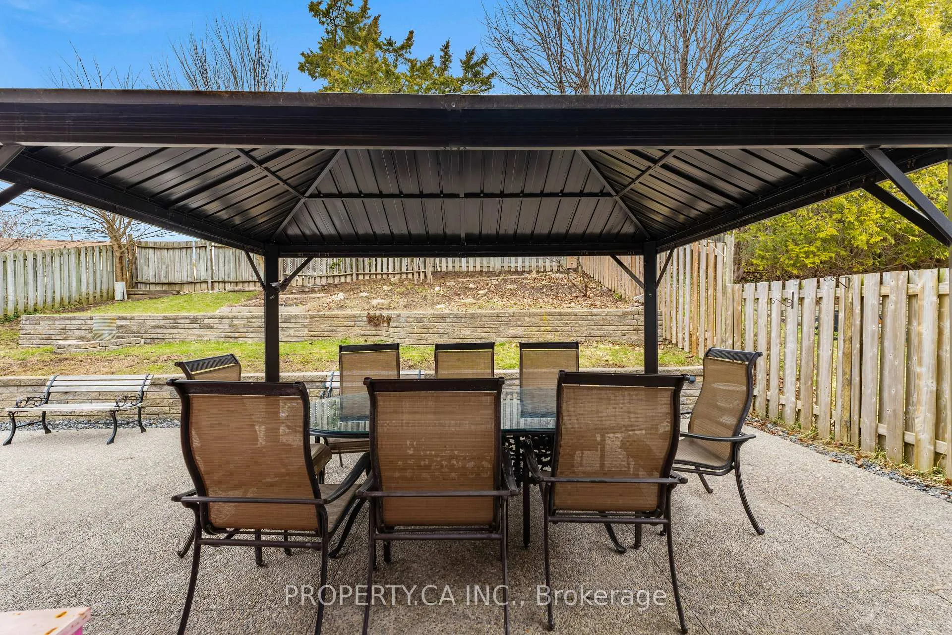 Photo 9 of 81 Stirling Macgregor Drive, Cambridge — HOMEH